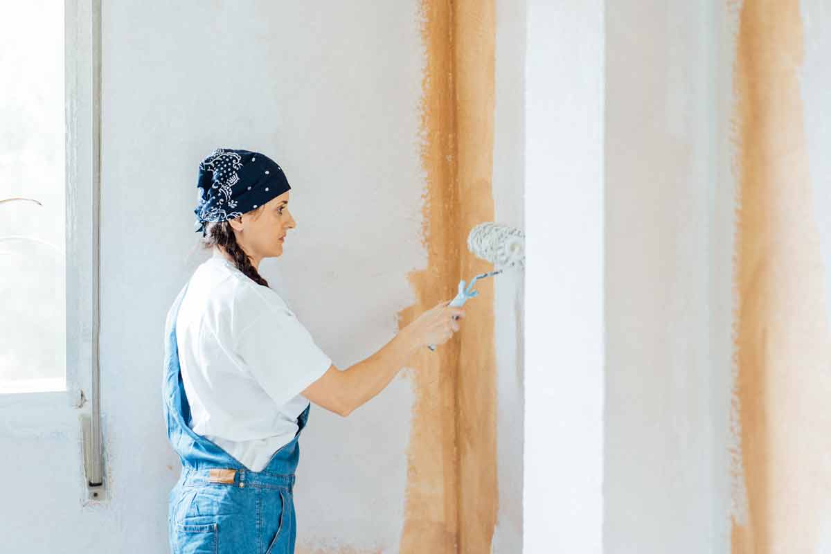 Ever Wonder How the Pros Do It? Steps to Painting a Room