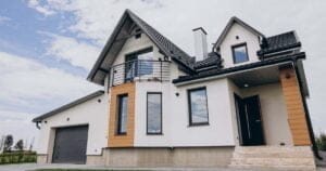 Transform Your Home's Exterior with a Professional House Painter in West Hartford, CT!