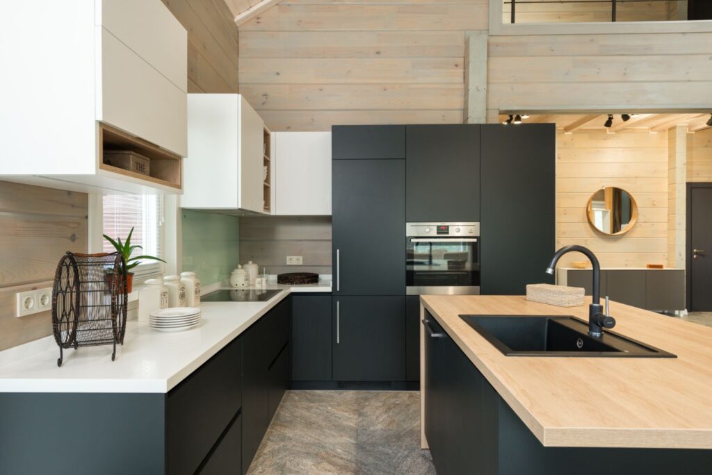 Modern Kitchen with Matte Cupboards