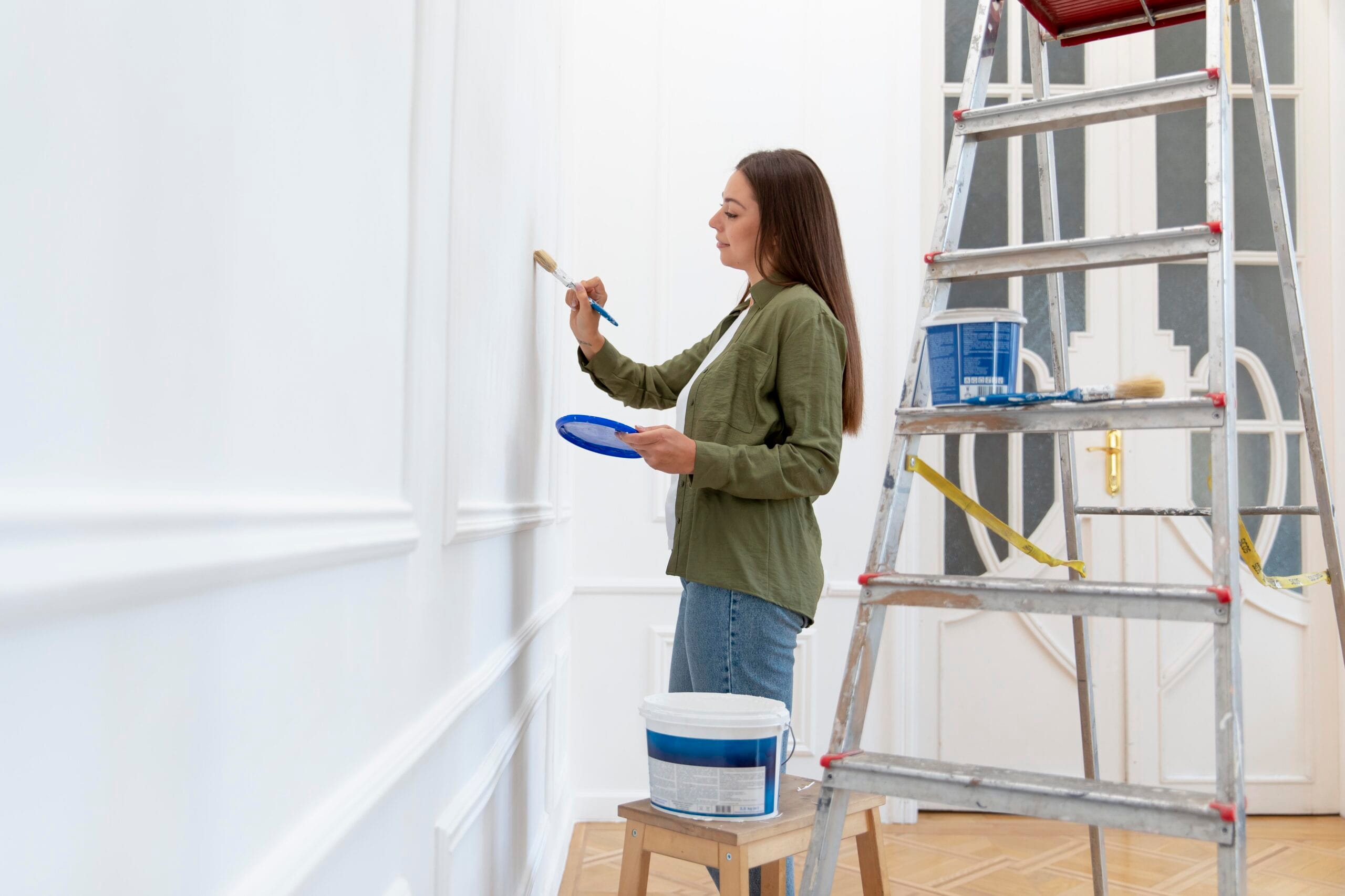 Painting wall home